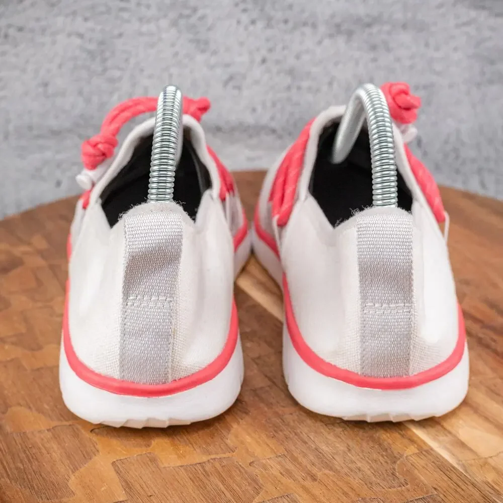 UGG Cambrian Sneaker Size:‎ 6 US Color: Light Grey/Pink Style: 1115154K